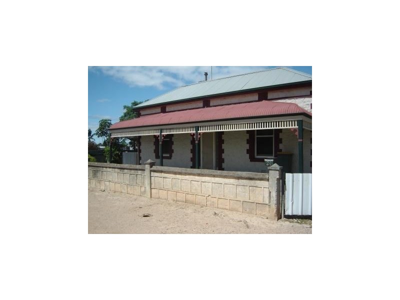 24 Bagot Street, Wallaroo SA 5556