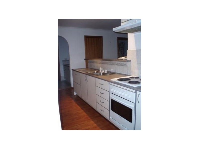 9 Gilmore Cresent, Wallaroo SA 5556