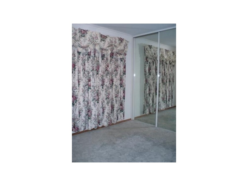 9 Gilmore Cresent, Wallaroo SA 5556