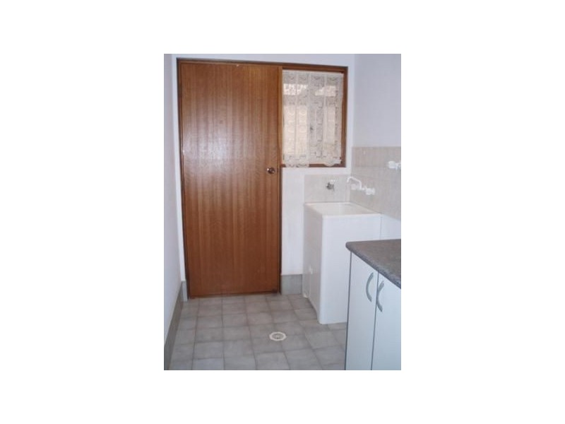 9 Gilmore Cresent, Wallaroo SA 5556