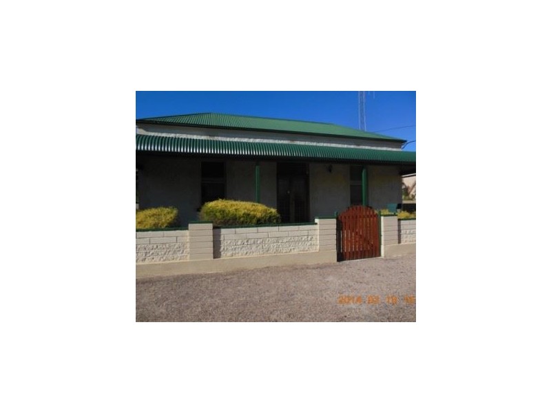 33 Cornish Tce, Wallaroo SA 5556