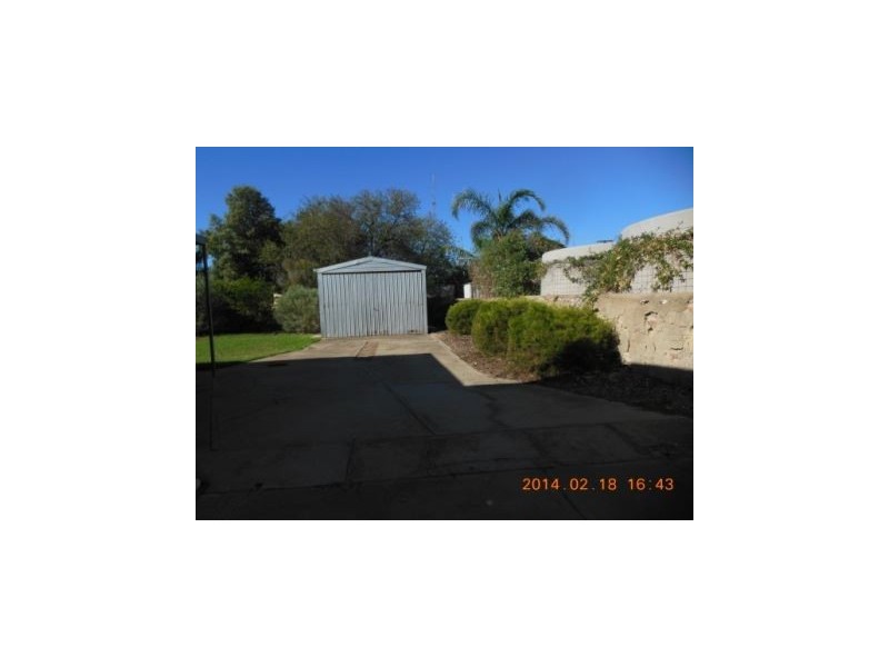 33 Cornish Tce, Wallaroo SA 5556