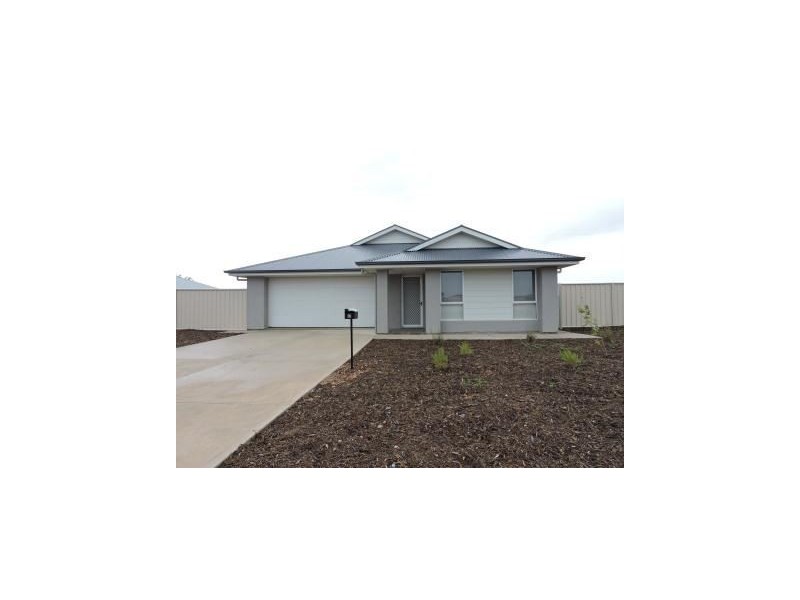 40 Clarke St, Wallaroo Plain SA 5556
