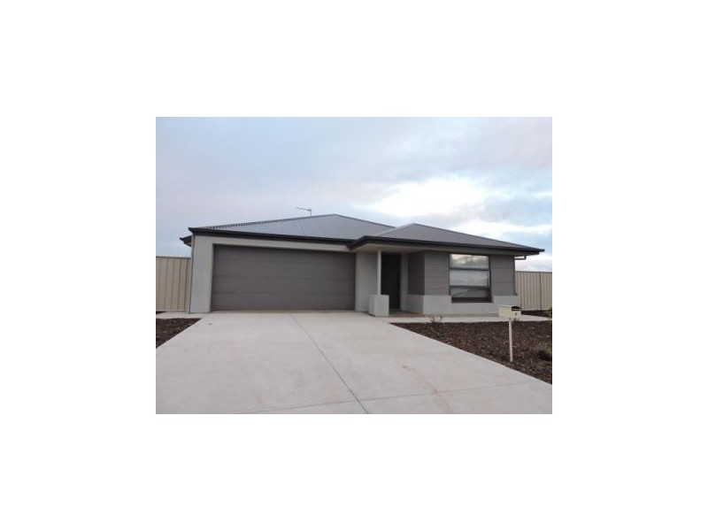 8 Matthew Flinders Drive, Wallaroo Plain SA 5556