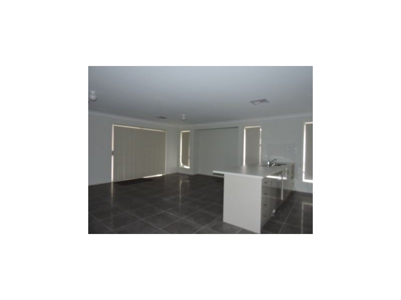 7 Matthew Flinders Drive, Wallaroo SA 5556