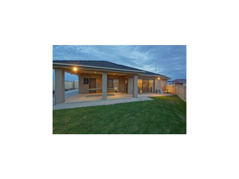 20 Albatross St, Wallaroo SA 5556