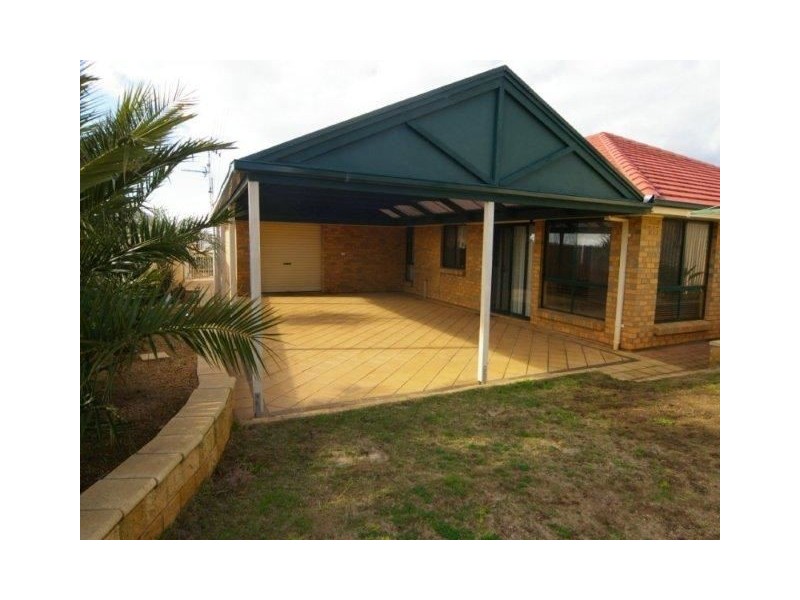 44 Gilmore Cresent, Wallaroo SA 5556
