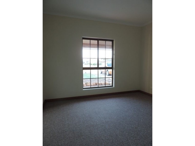 2/86 Bay Road, Moonta Bay SA 5558