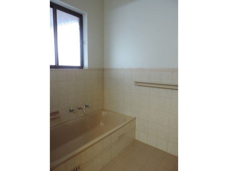 2/86 Bay Road, Moonta Bay SA 5558