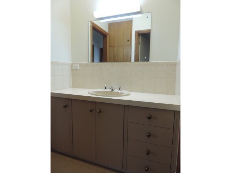 2/86 Bay Road, Moonta Bay SA 5558