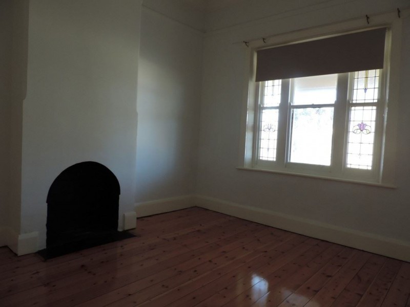 11 Hughes Street, Wallaroo SA 5556