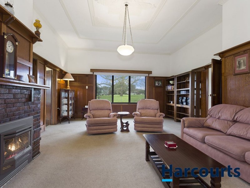 290 Darnum Allambee Road, Cloverlea VIC 3822