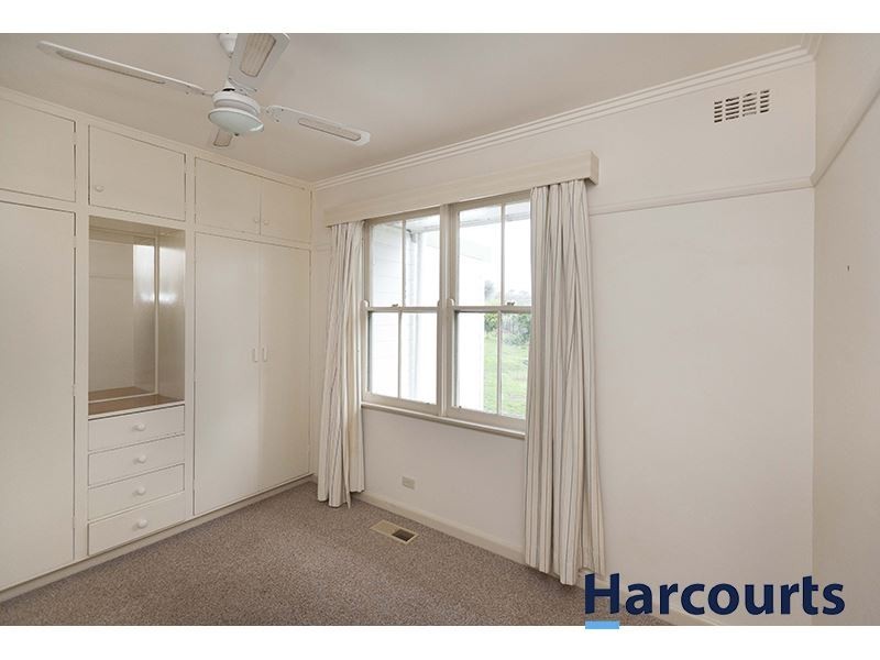 2 Logan Street, Warragul VIC 3820