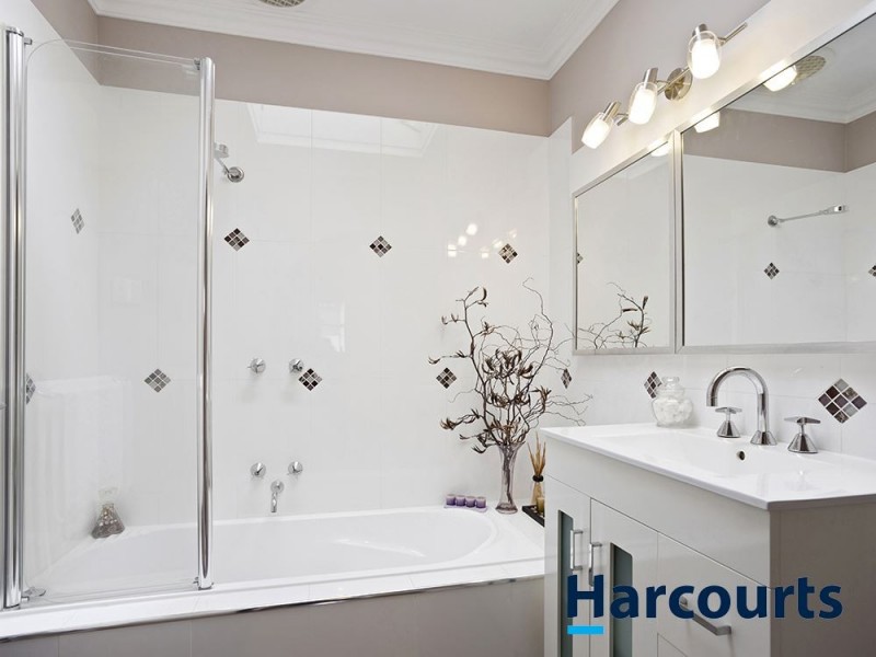 10 Western Park Drive, Warragul VIC 3820