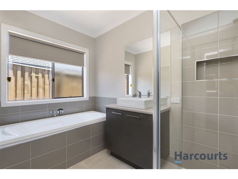 12 Maidenhair Drive, Warragul VIC 3820