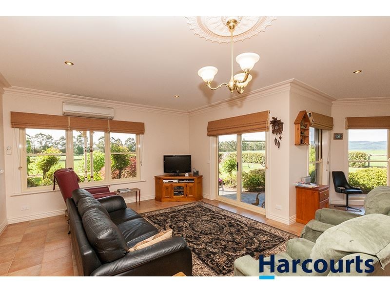 330 Stuhrs Road, Darnum VIC 3822