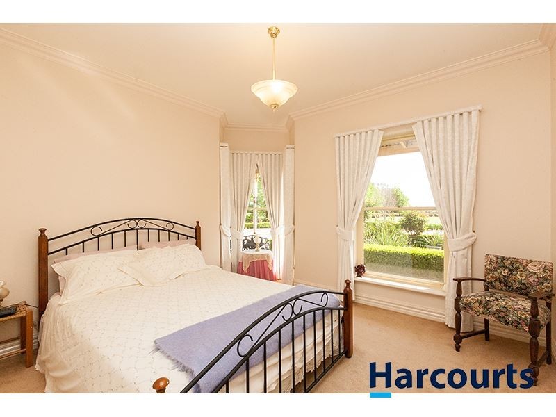 330 Stuhrs Road, Darnum VIC 3822