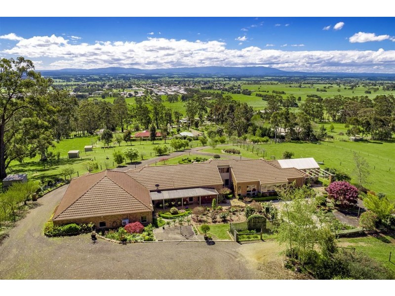 8 McIntyre Road, Yarragon VIC 3823