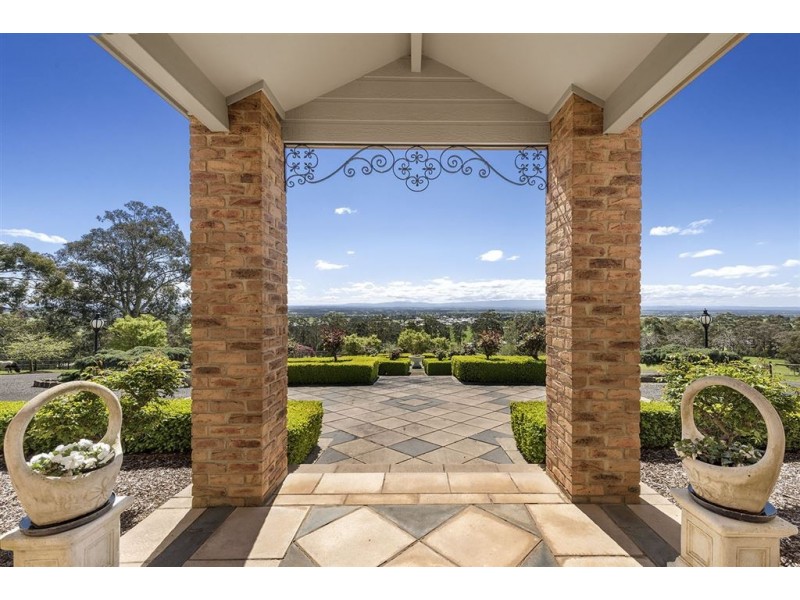 8 McIntyre Road, Yarragon VIC 3823