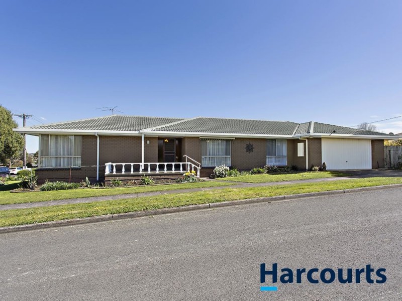 11 Rangeview Street, Warragul VIC 3820