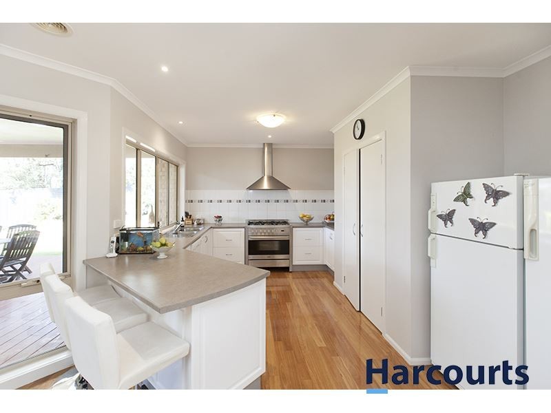 4 Deakin Court, Warragul VIC 3820