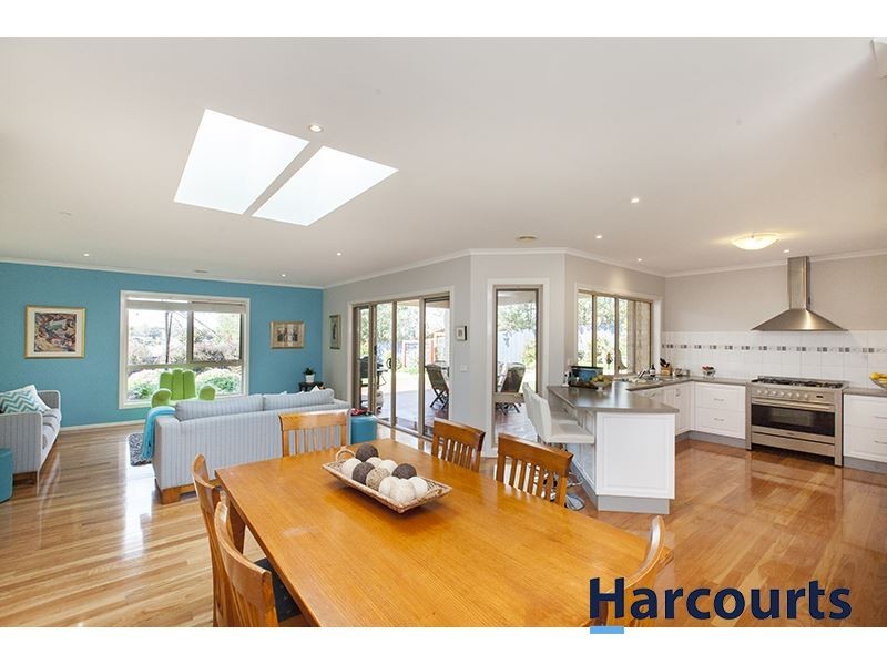 4 Deakin Court, Warragul VIC 3820