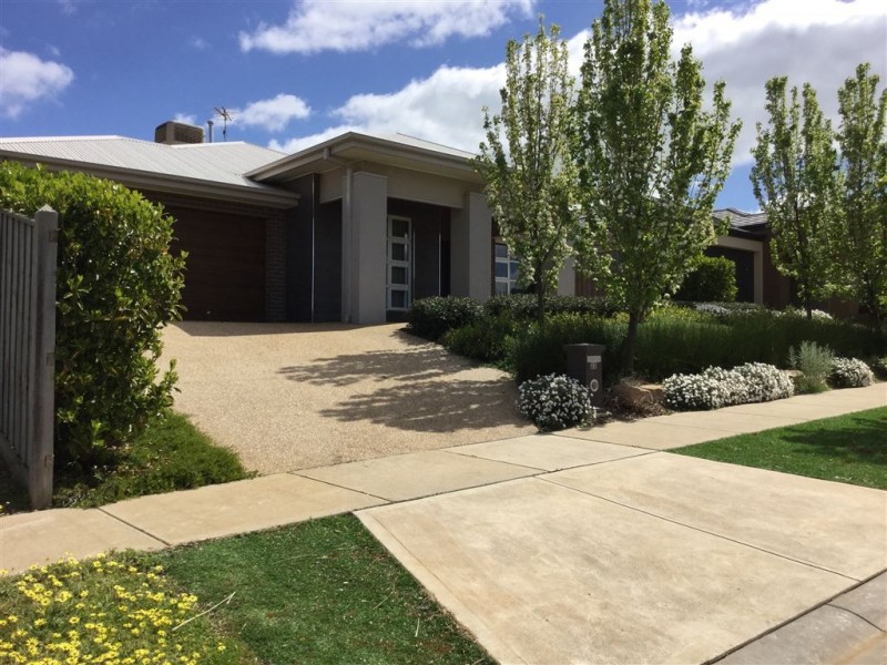 22 Silverwood Drive, Warragul VIC 3820