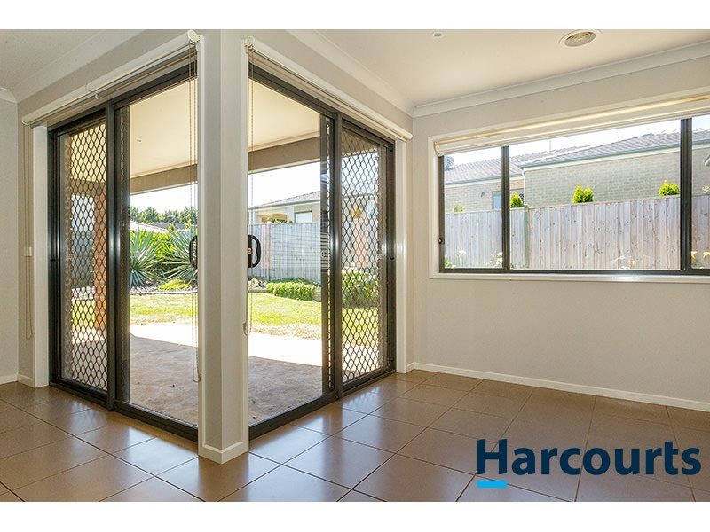14 Kensington Drive, Warragul VIC 3820