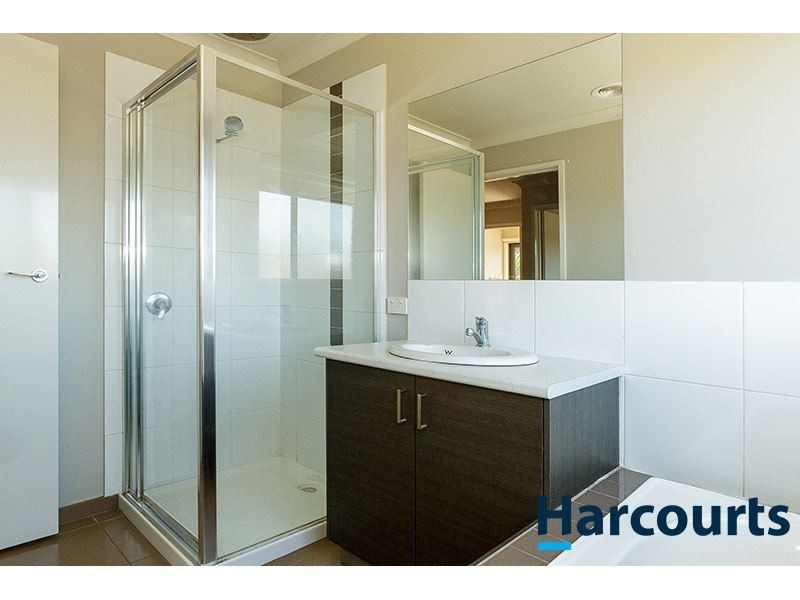 14 Kensington Drive, Warragul VIC 3820
