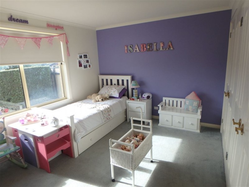 4 McMillan Drive, Warragul VIC 3820