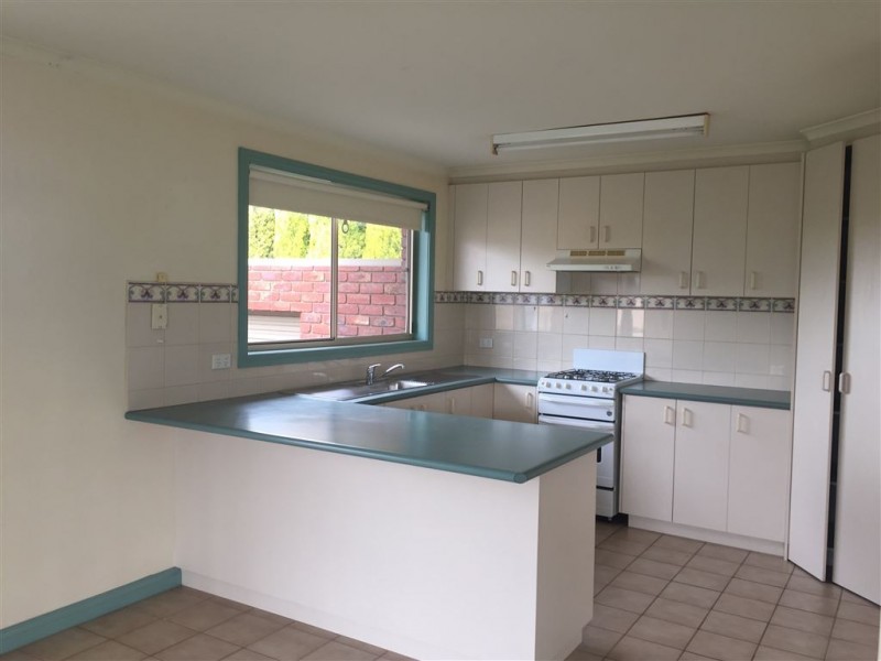 1/34 Lilleys Road, Warragul VIC 3820