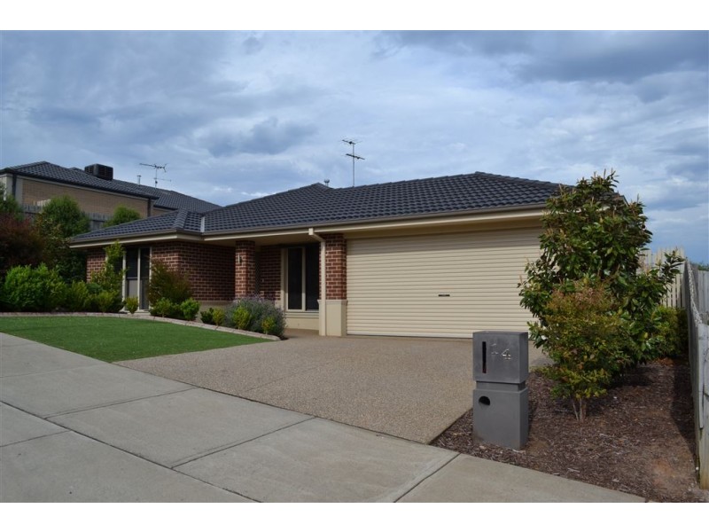 14 Todman Street, Drouin VIC 3818