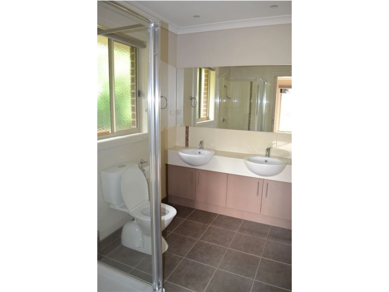 14 Todman Street, Drouin VIC 3818