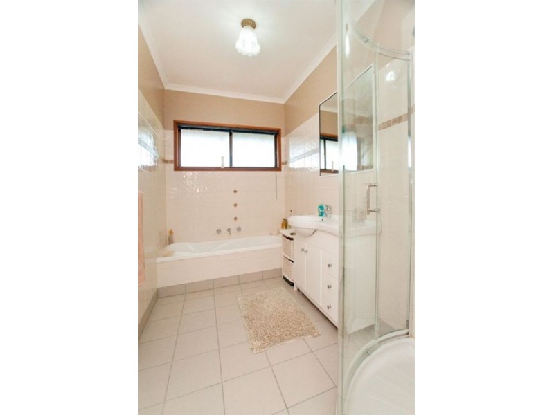 135 Petersons Road, Ellinbank VIC 3821
