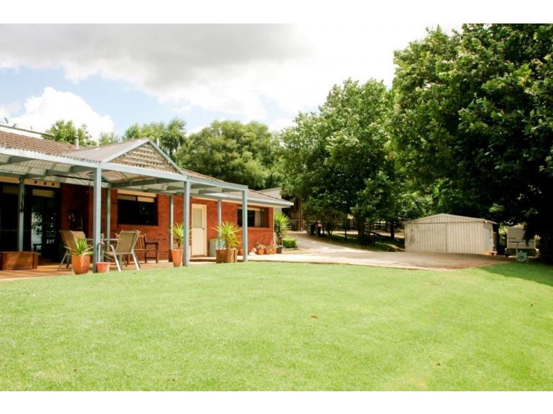 135 Petersons Road, Ellinbank VIC 3821
