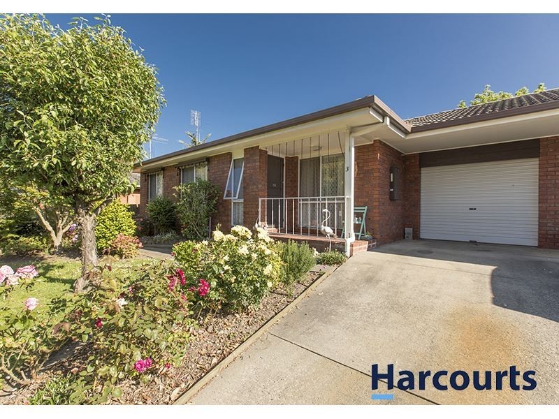 3/18 Hopetoun Road, Drouin VIC 3818