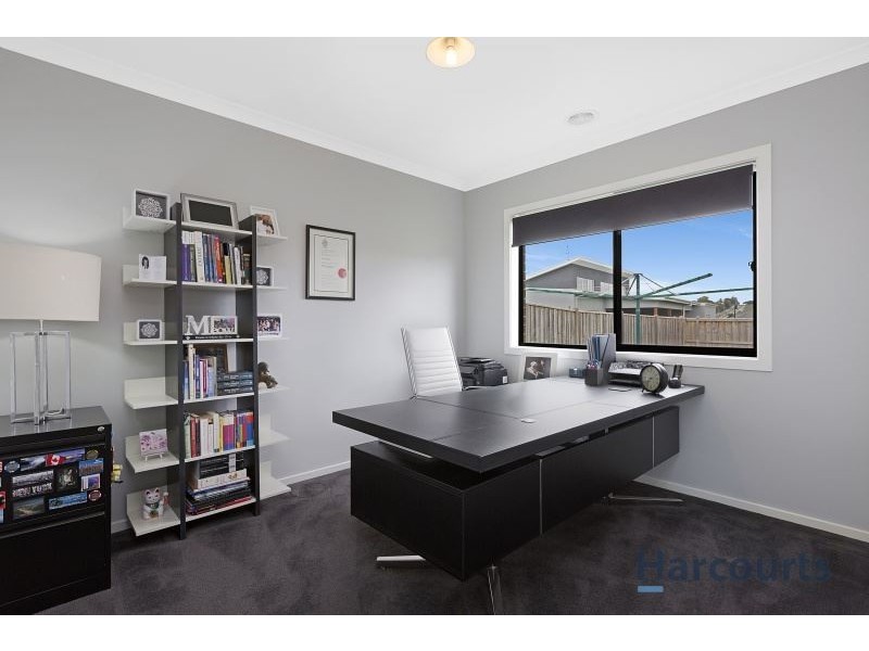 14 Huntingfield Drive, Warragul VIC 3820