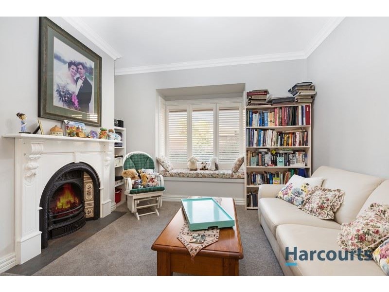 6 Tenterfield Avenue, Warragul VIC 3820