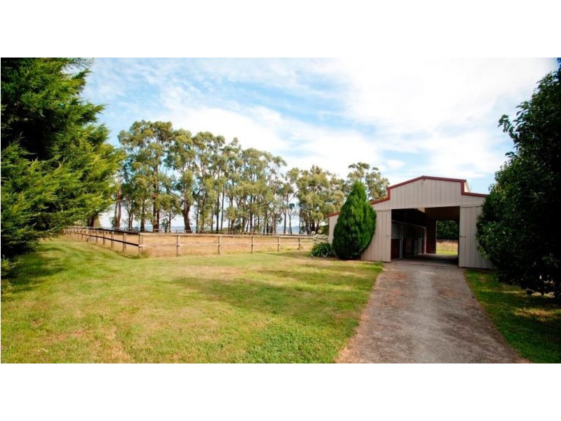 153 Darnum Shady Creek Road, Darnum VIC 3822