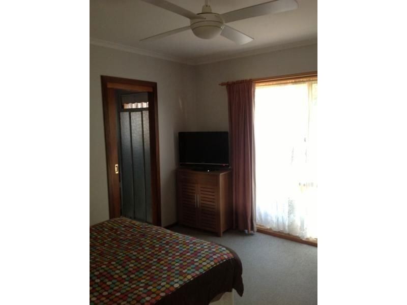 2 108 North Road, Warragul VIC 3820