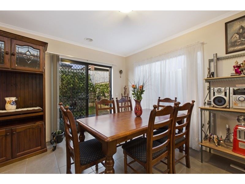 25 Kimberley Grove, Pakenham VIC 3810