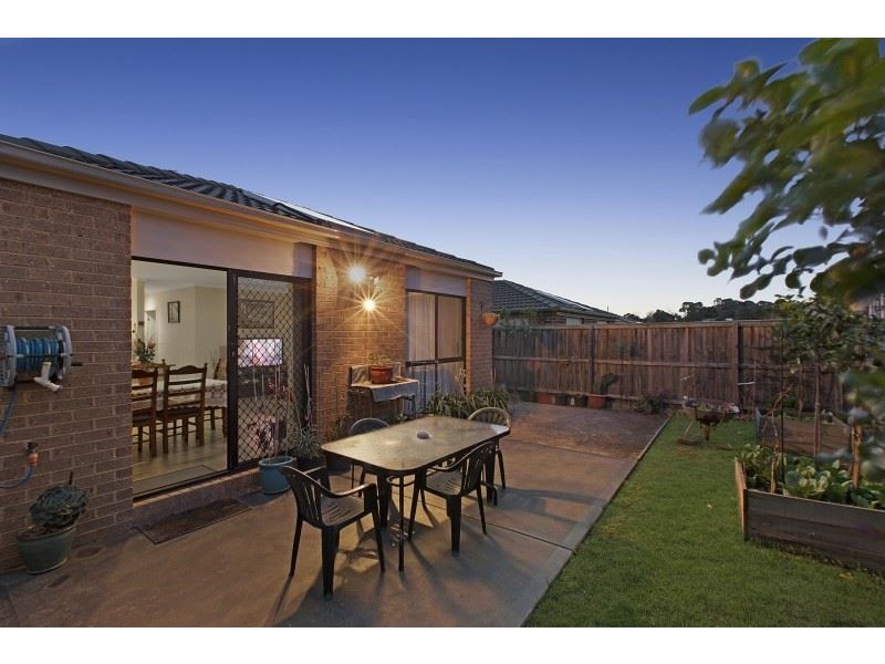 25 Kimberley Grove, Pakenham VIC 3810