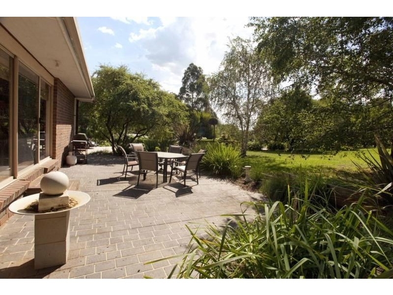 30 Moroka Drive, Warragul VIC 3820