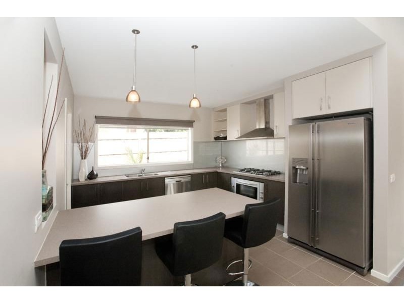 22 McMillan Drive, Warragul VIC 3820