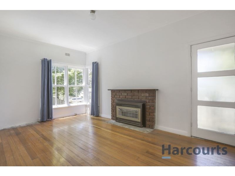 7 Centre Avenue, Warragul VIC 3820
