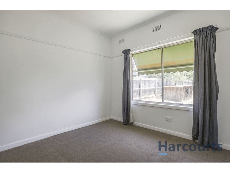 7 Centre Avenue, Warragul VIC 3820