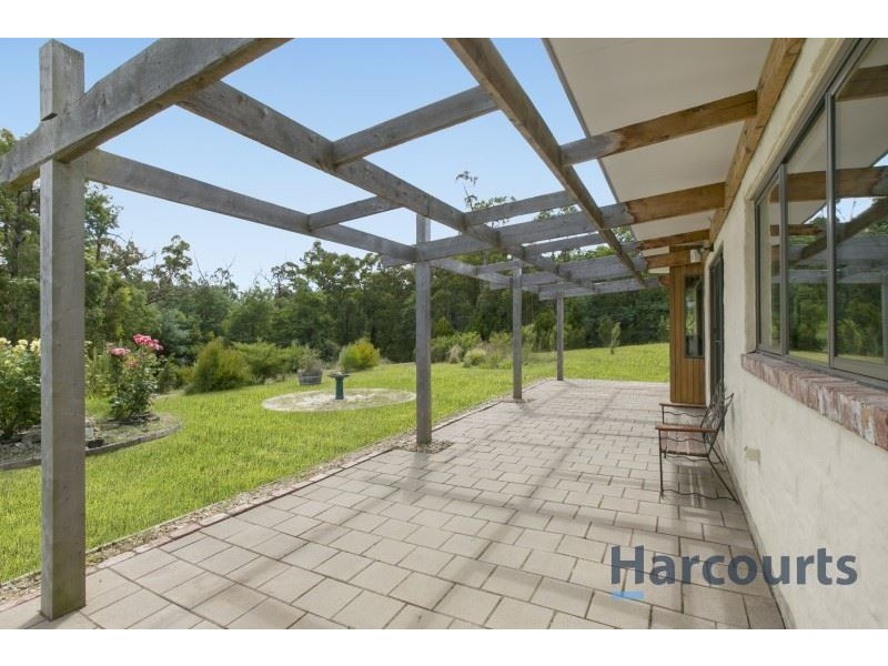 2 Ash Grove, Rokeby VIC 3821