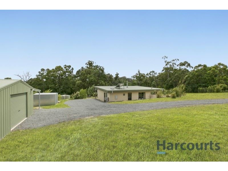 2 Ash Grove, Rokeby VIC 3821