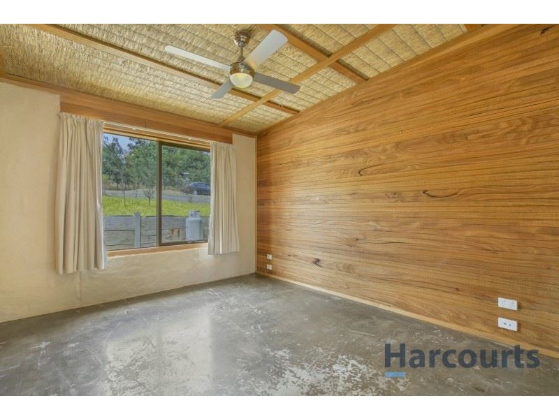 2 Ash Grove, Rokeby VIC 3821