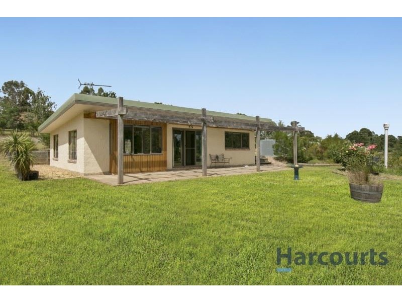 2 Ash Grove, Rokeby VIC 3821